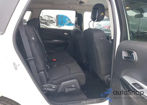 2016 Dodge Journey Sxt z USA, uszkodzony, nr VIN 3C4PDCBG5GT172441